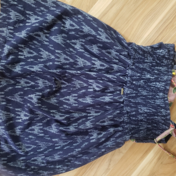 Dress - Picture 3 of 5